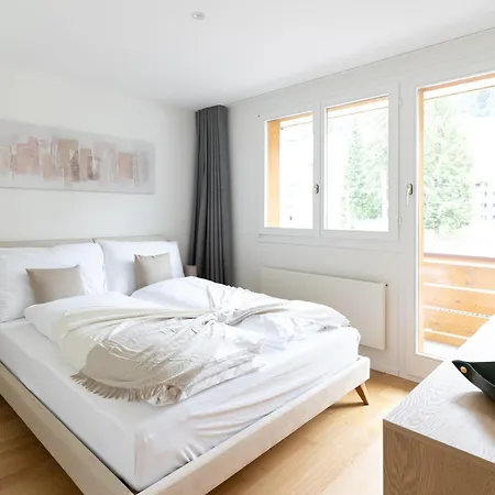 Mit 3 Schlafzimmern *