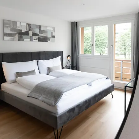 Mit 3 Schlafzimmern Appartamento *