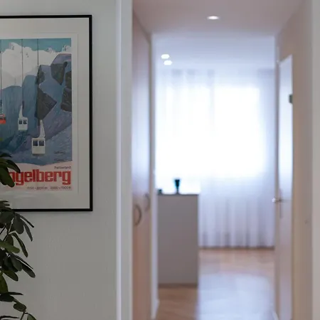 Mit 3 Schlafzimmern Appartamento *