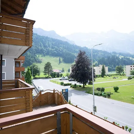 Mit 3 Schlafzimmern * Engelberg